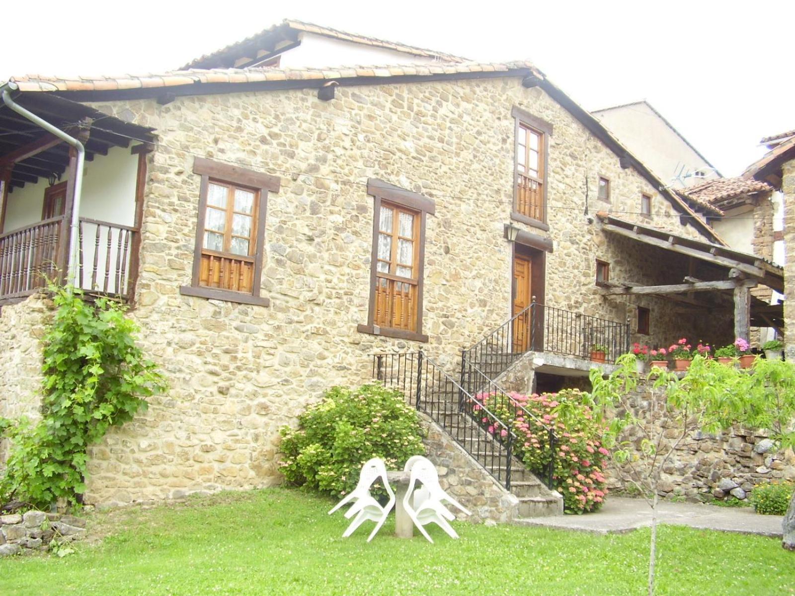 Viviendas Rurales Traldega Turieno Exterior foto